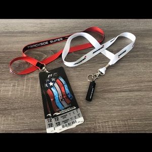 EAR PLUGS & Case McLaren Earplugs